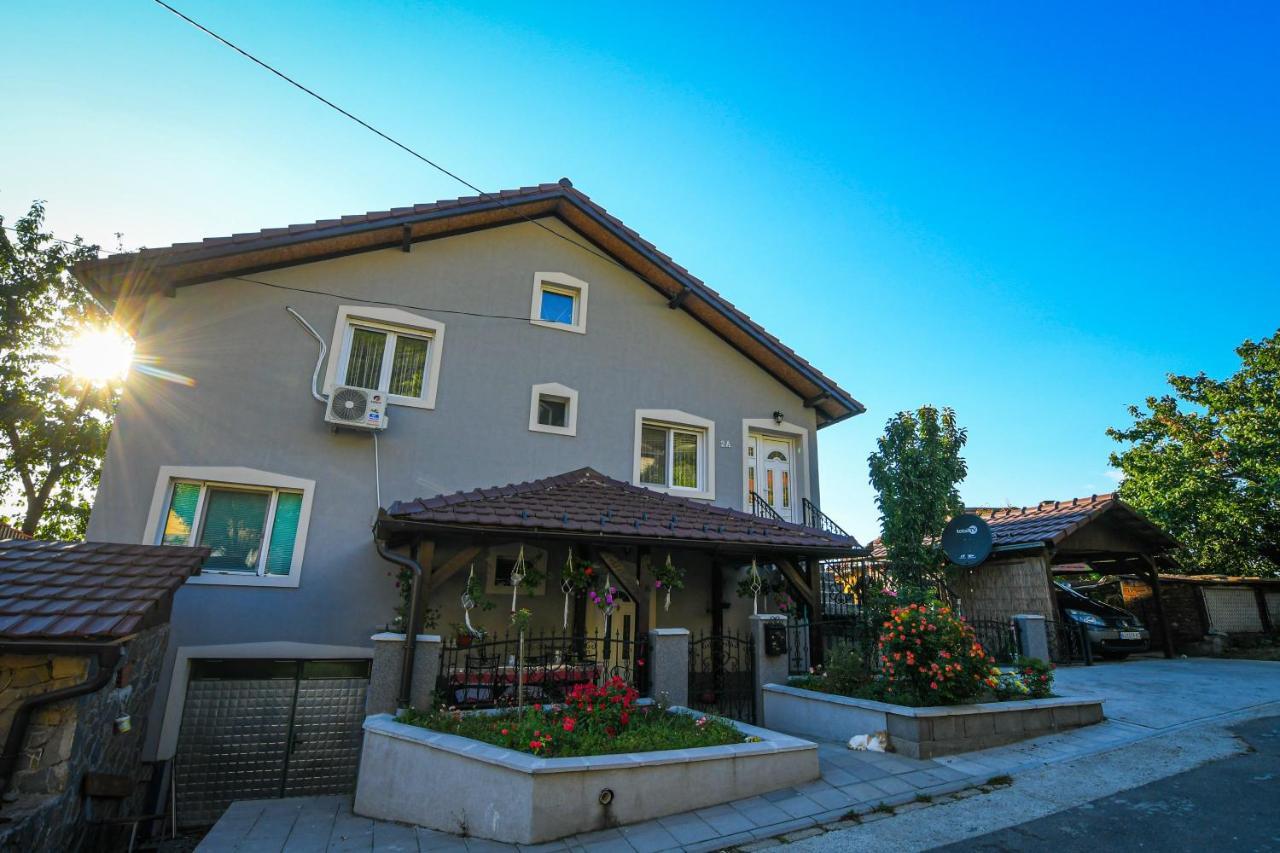 Mokka House Villa Tekija  Exterior photo
