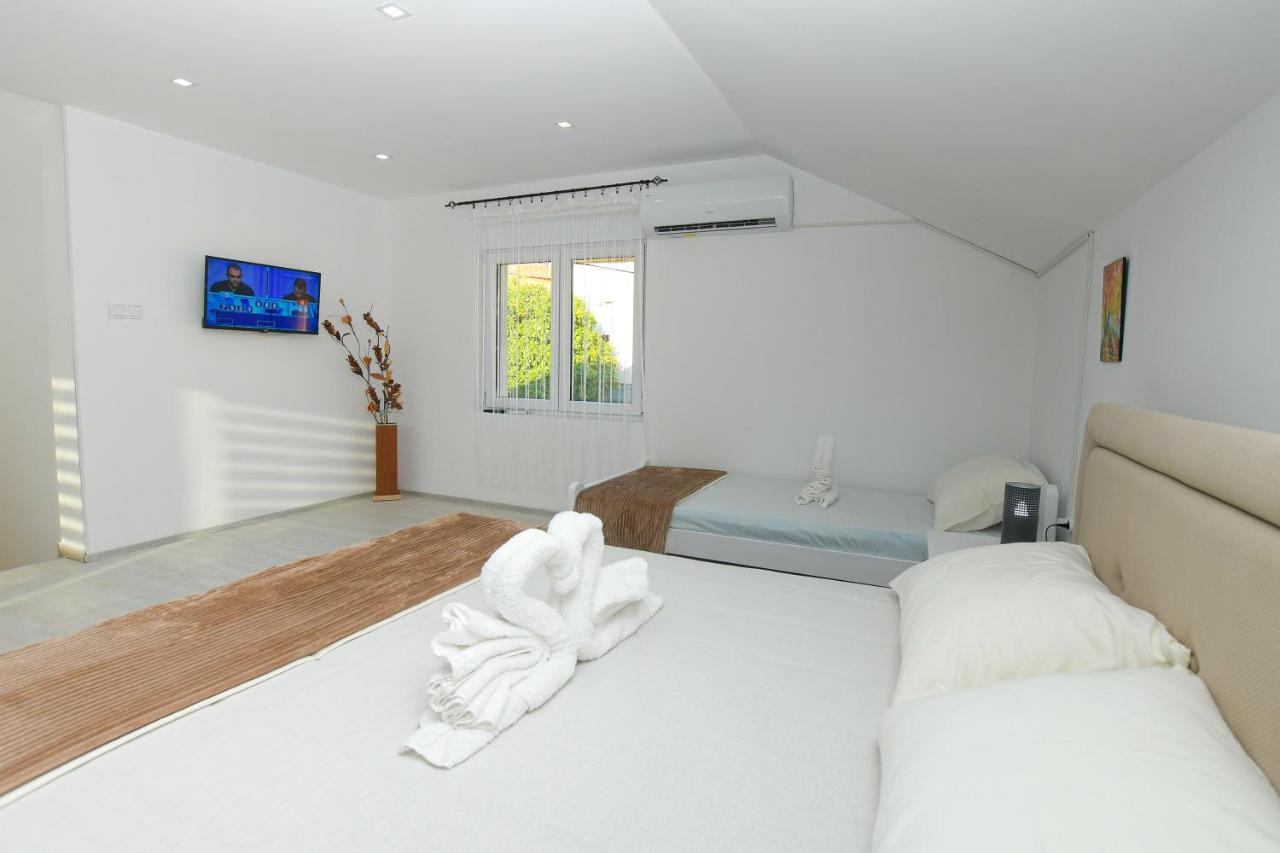 Mokka House Villa Tekija  Exterior photo